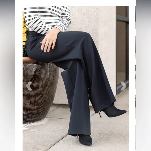 Spanx© THE PERFECT WIDE LEG PANT IN BLACK